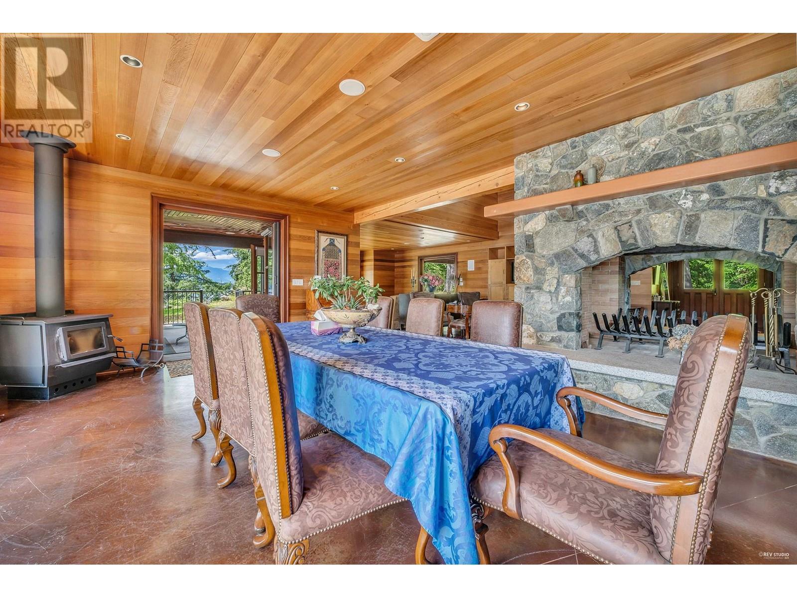 15781 East Egmont Shoreline, Pender Harbour, British Columbia  V0N 1N0 - Photo 35 - C8063560