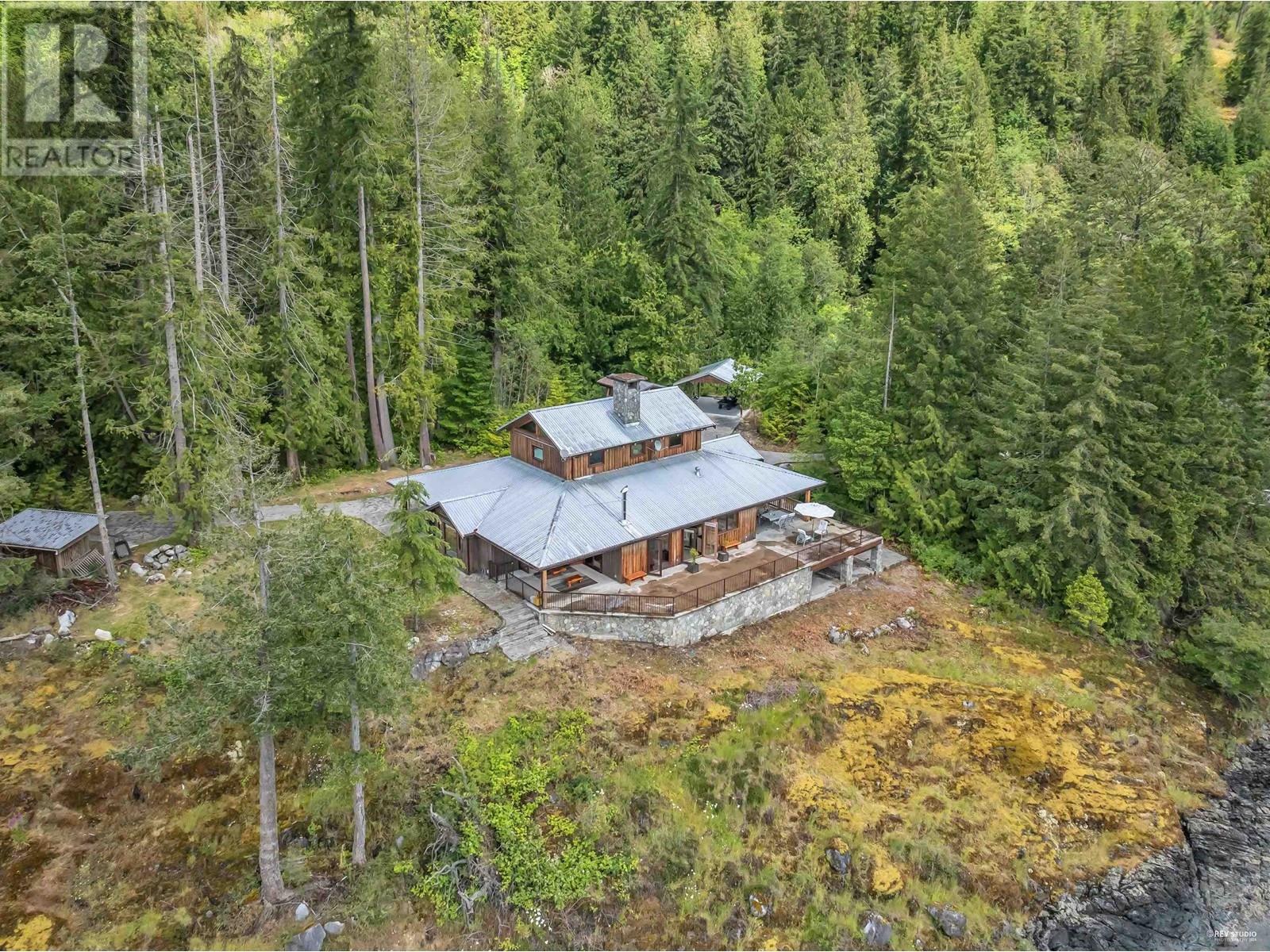 15781 East Egmont Shoreline, Pender Harbour, British Columbia  V0N 1N0 - Photo 4 - C8063560