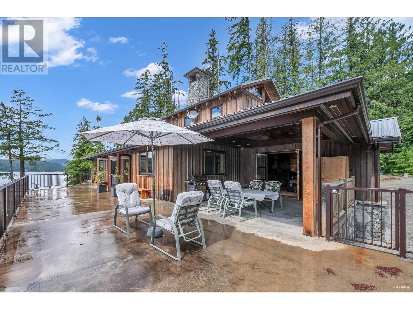 15781 East Egmont Shoreline, Pender Harbour, British Columbia  V0N 1N0 - Photo 9 - C8063560