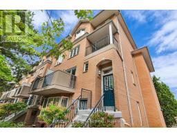 1016 - 28 SOMMERSET WAY, Toronto, Ontario