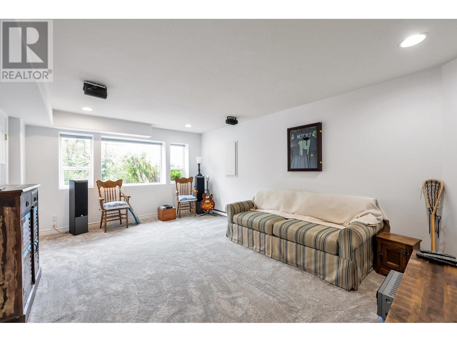 2233 Kaptey Avenue, Coquitlam, British Columbia  V3K 6C7 - Photo 22 - R2930863