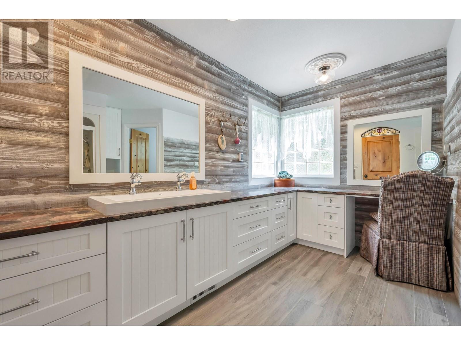 2233 Kaptey Avenue, Coquitlam, British Columbia  V3K 6C7 - Photo 21 - R2930863