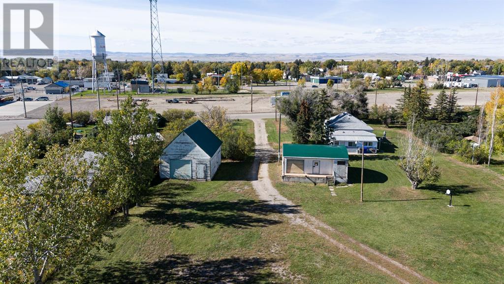 4530 2 Street E, Claresholm, Alberta