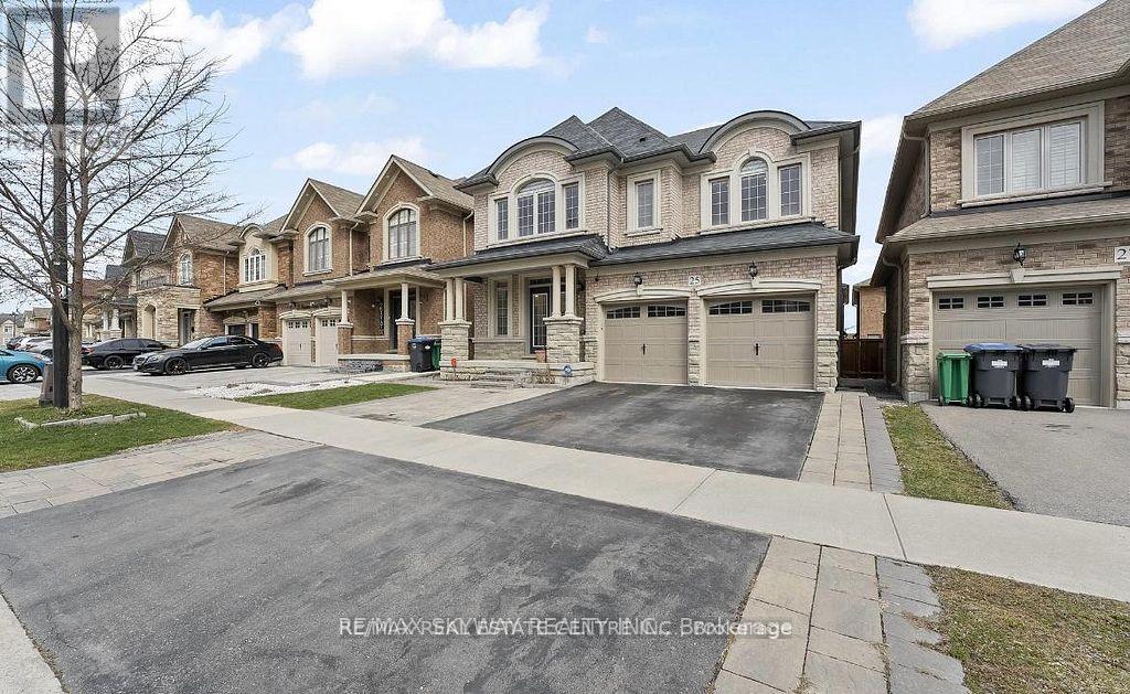 25 Hammerhead Road, Brampton (Northwest Brampton), Ontario  L7A 0G4 - Photo 2 - W9388331