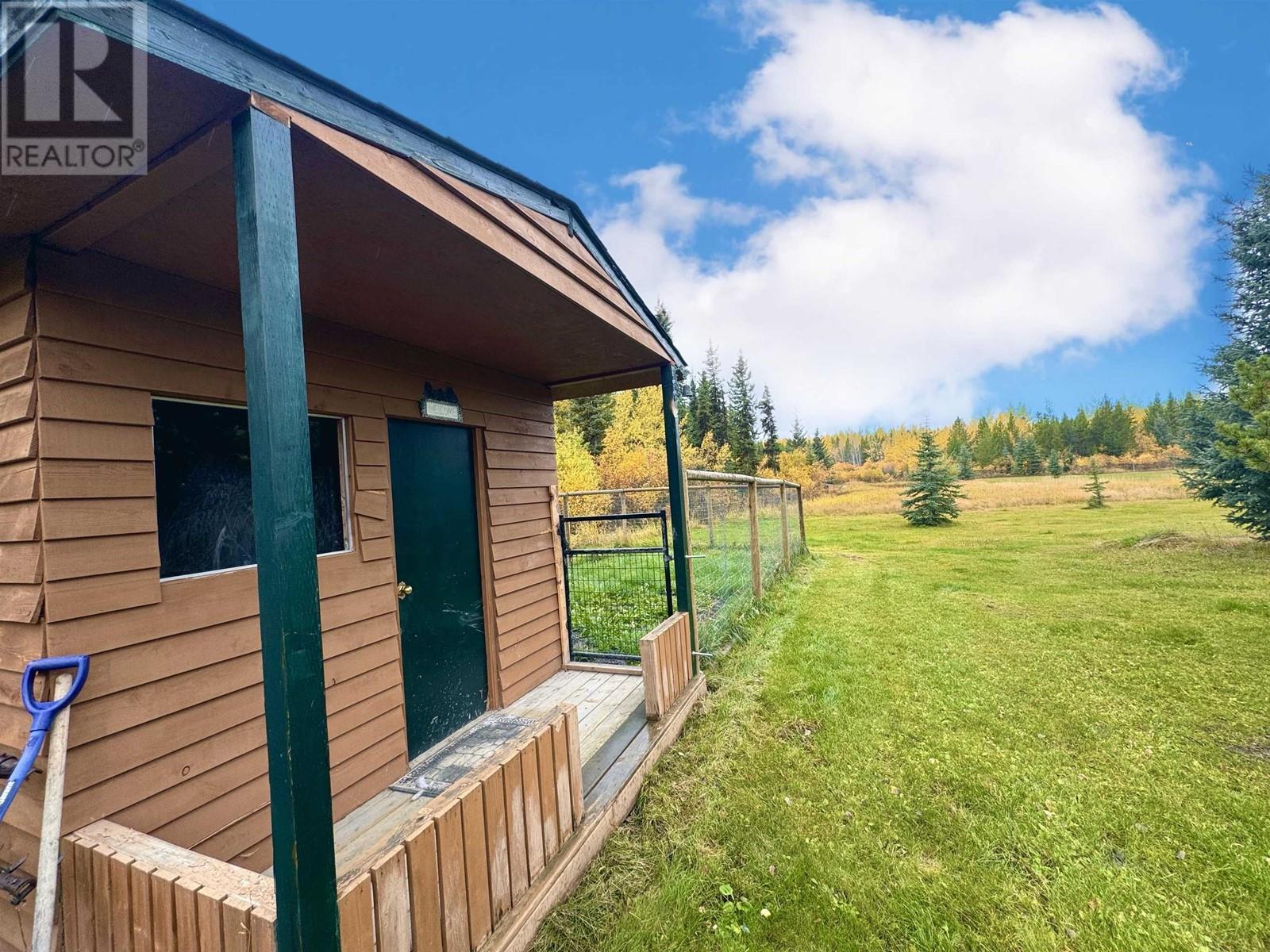 6546 Perrey Road, Horse Lake, British Columbia  V0K 2E3 - Photo 38 - R2933837