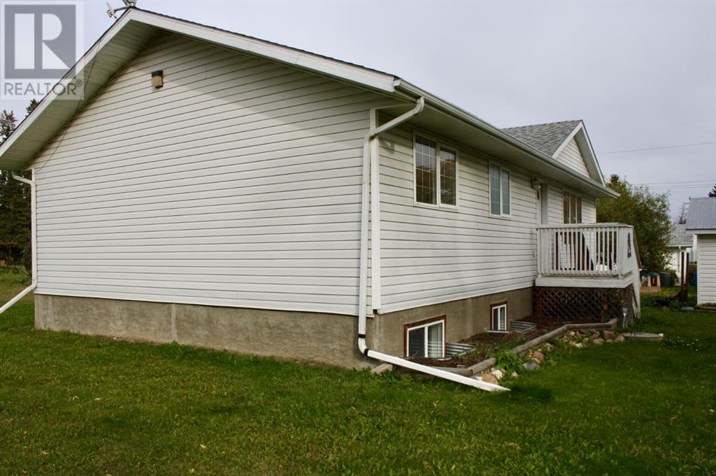 16 3rd Street S, Marwayne, Alberta  T0B 2X0 - Photo 31 - A2171595