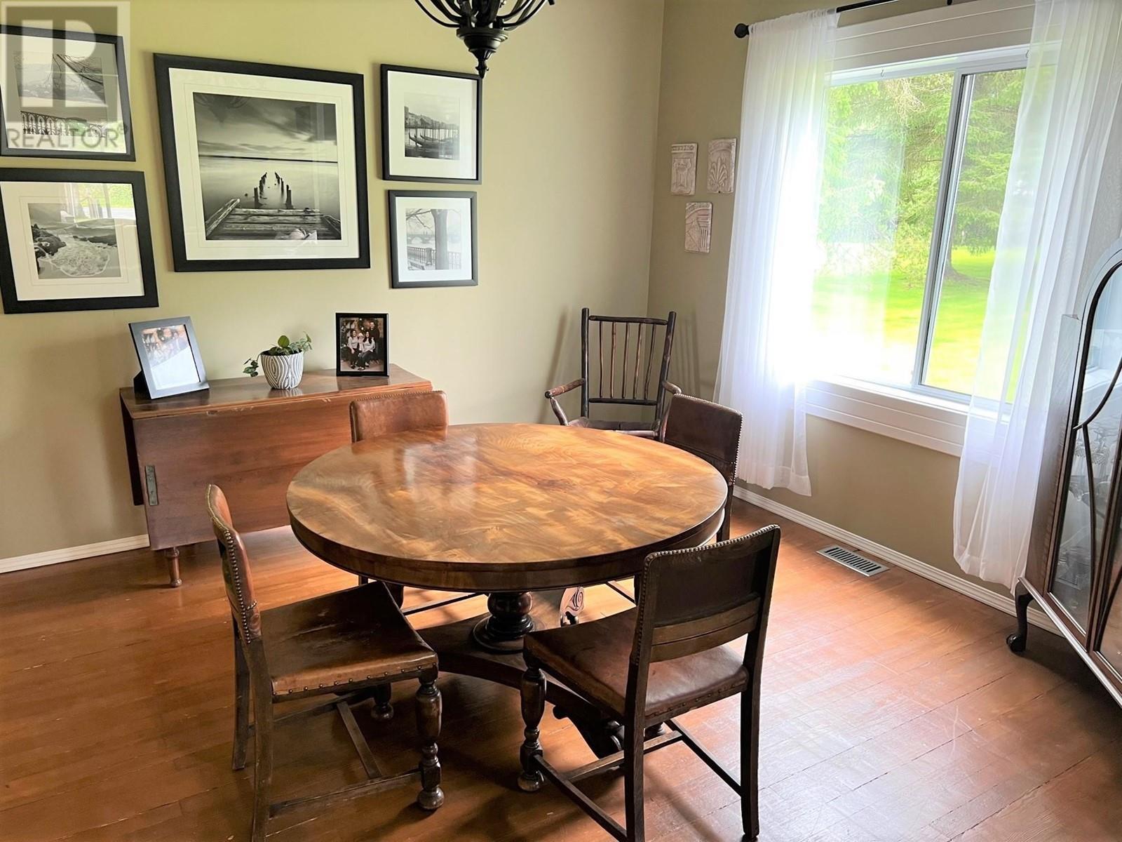 12323 248 St, Maple Ridge, British Columbia  V4R 1J9 - Photo 5 - R2933948
