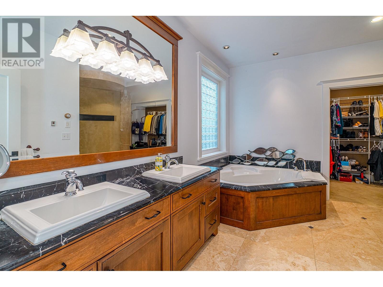 5335 10 Avenue, Delta, British Columbia  V4M 1X6 - Photo 15 - R2934060