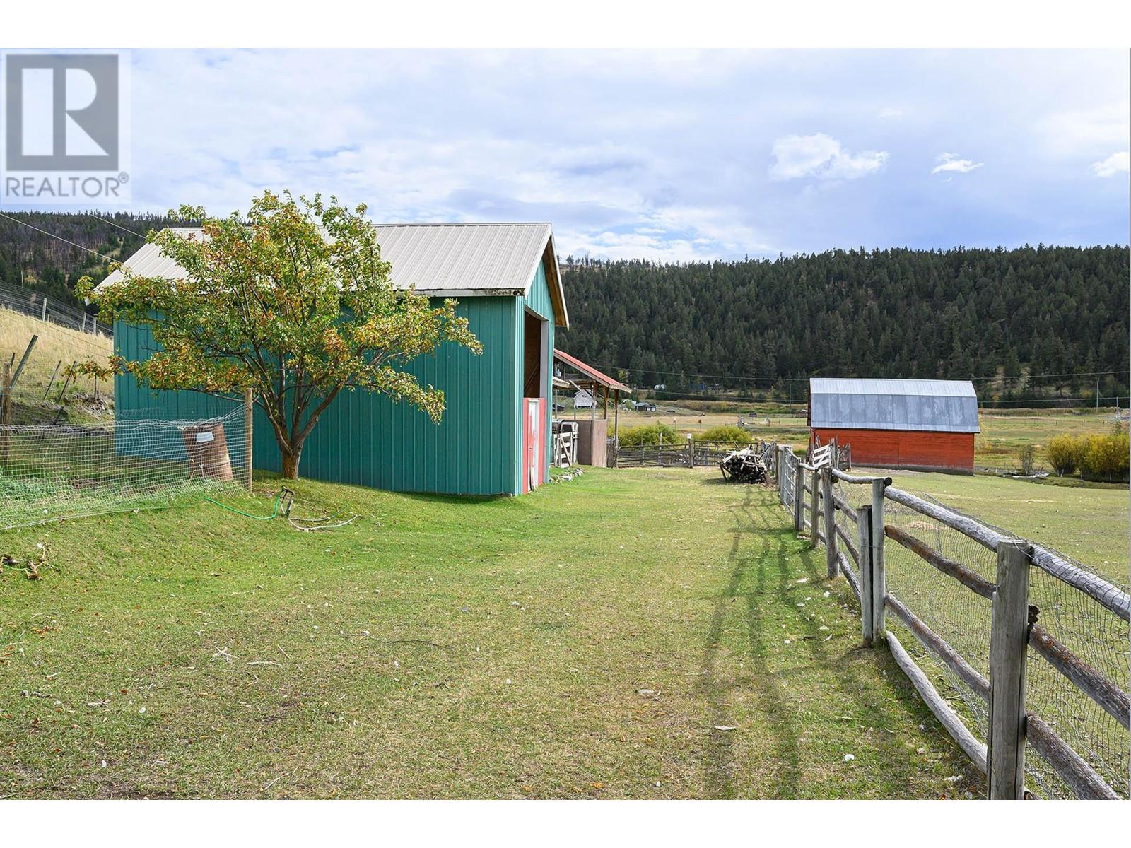 7480 West Subdivision Road, Clinton, British Columbia  V0K 1K0 - Photo 66 - 181310