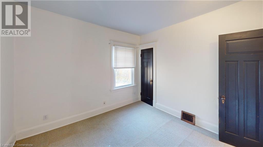 17 Lowell Avenue, St. Catharines, Ontario L2R 2C9 - Photo 13 - 40660018