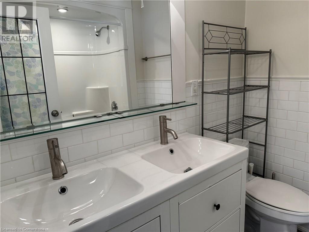 17 Lowell Avenue, St. Catharines, Ontario L2R 2C9 - Photo 25 - 40660018