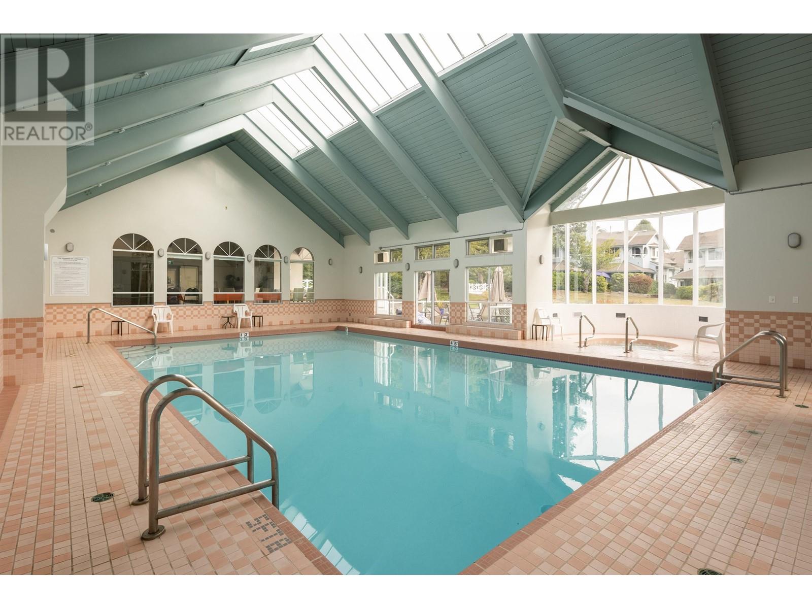 Listing Picture 35 of 37 : 7603 WHITESPRAY DRIVE, Vancouver / 溫哥華 - 魯藝地產 Yvonne Lu Group - MLS Medallion Club Member