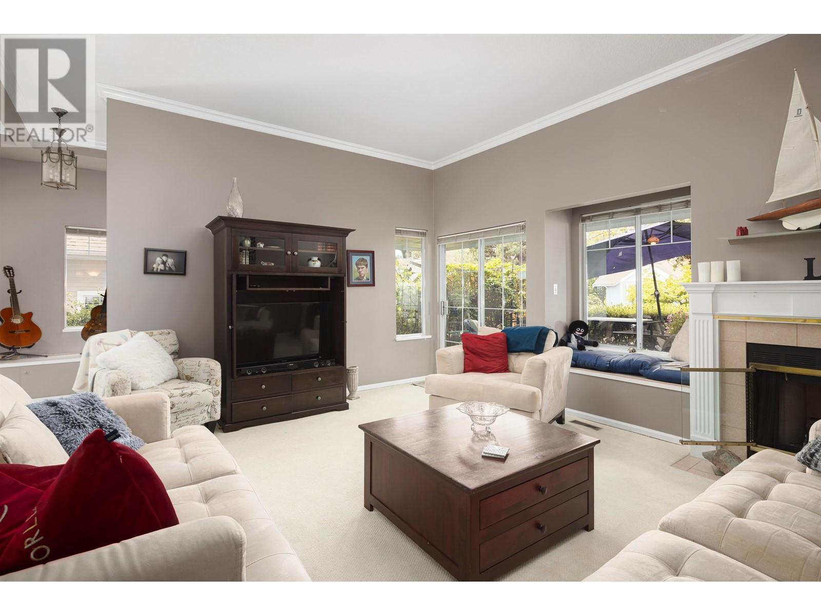 Listing Picture 6 of 37 : 7603 WHITESPRAY DRIVE, Vancouver / 溫哥華 - 魯藝地產 Yvonne Lu Group - MLS Medallion Club Member