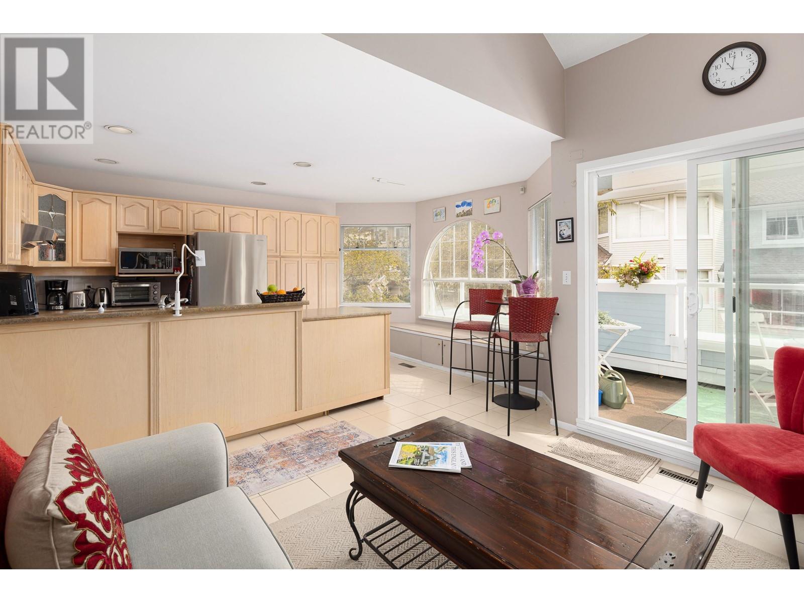 Listing Picture 16 of 37 : 7603 WHITESPRAY DRIVE, Vancouver / 溫哥華 - 魯藝地產 Yvonne Lu Group - MLS Medallion Club Member