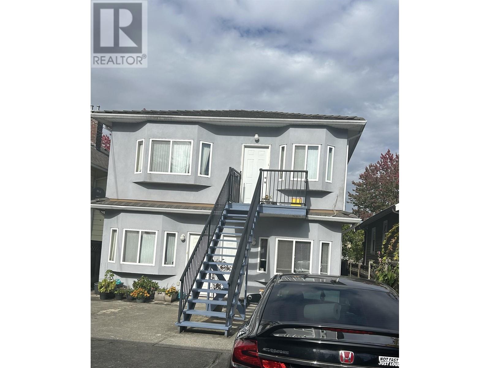 Listing Picture 12 of 15 : 2780 PANDORA STREET, Vancouver / 溫哥華 - 魯藝地產 Yvonne Lu Group - MLS Medallion Club Member