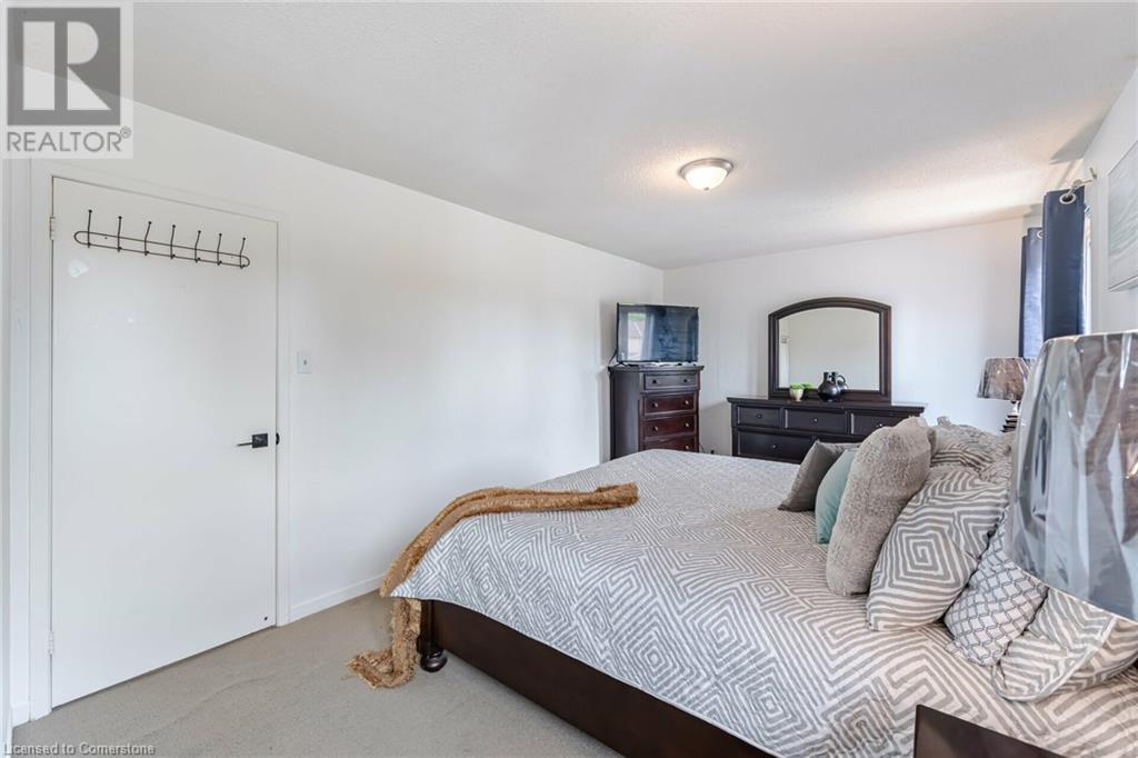 128 Fanshawe Drive, Brampton, Ontario  L6Z 1B1 - Photo 15 - 40660483