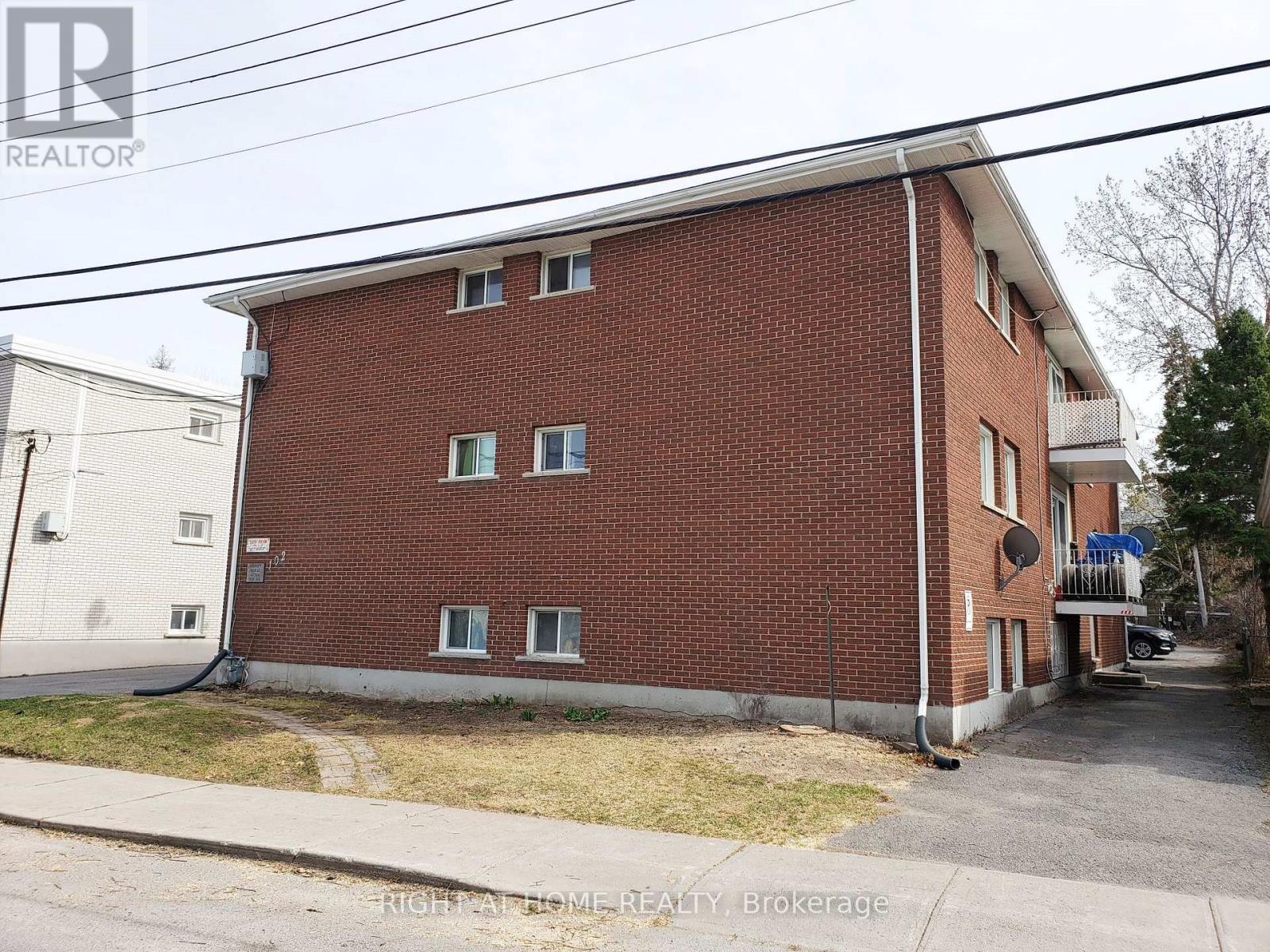 102 Joseph Street, Kingston, Ontario  K7K 2H7 - Photo 1 - X9388588