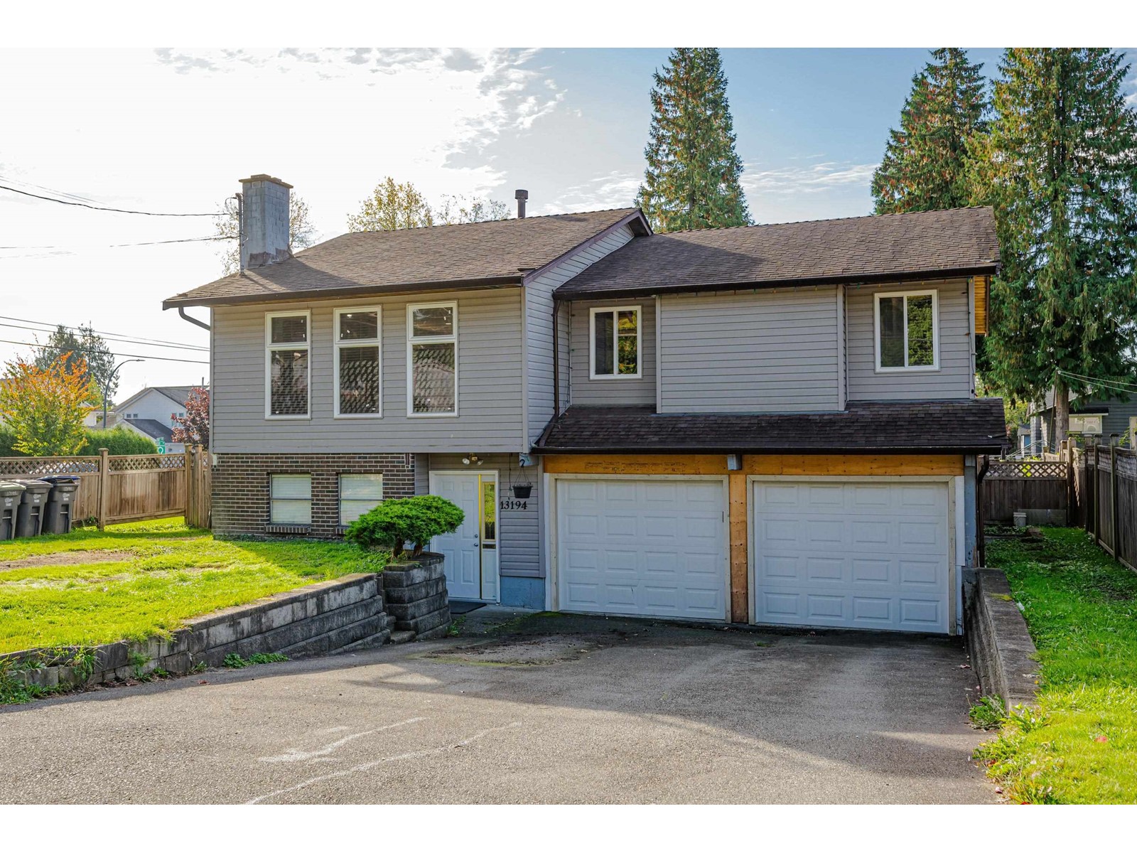 13194 98a Avenue, Surrey, British Columbia  V3T 1C6 - Photo 4 - R2933868