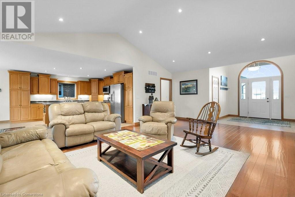 745 Wellington Avenue South Avenue S, Listowel, Ontario  N4W 3S8 - Photo 5 - 40659752