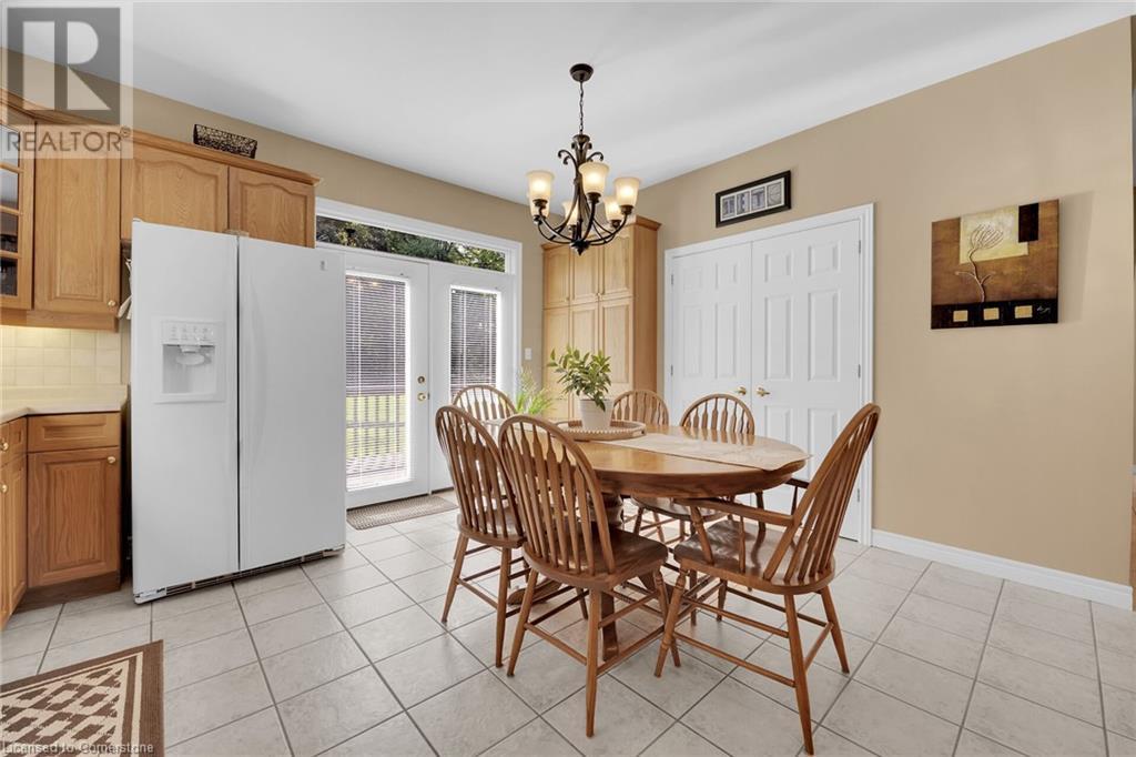 15 Forfar Street W, Caledonia, Ontario  N3W 2N9 - Photo 12 - 40659667