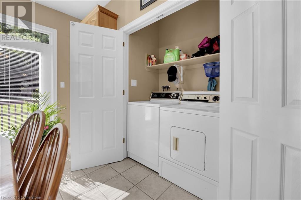 15 Forfar Street W, Caledonia, Ontario  N3W 2N9 - Photo 13 - 40659667