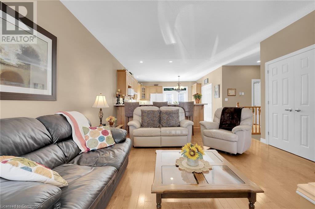 15 Forfar Street W, Caledonia, Ontario  N3W 2N9 - Photo 18 - 40659667