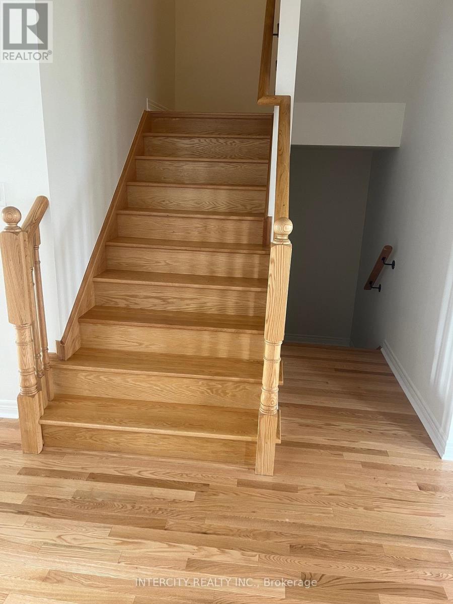 Property at 156 MUMBAI DRIVE image 3