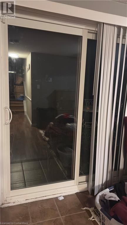 1967 Main Street W Unit# 15, Hamilton, Ontario  L8S 4P4 - Photo 14 - 40659635