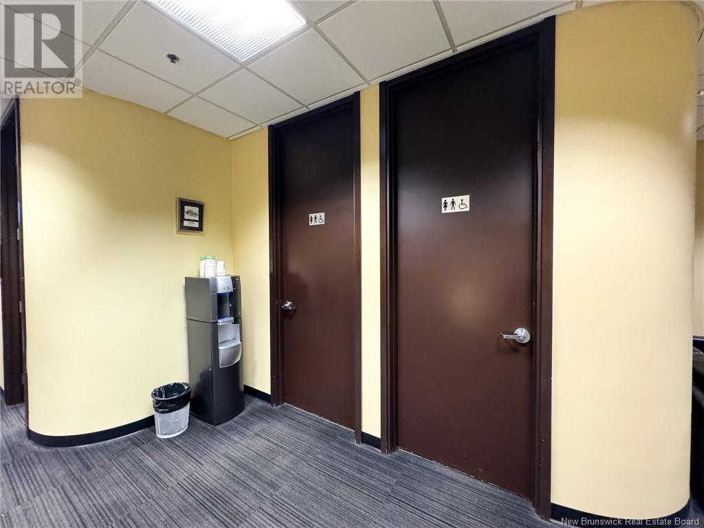 890 Main Street Unit# 100, Moncton, New Brunswick  E1C 1G4 - Photo 11 - NB106784