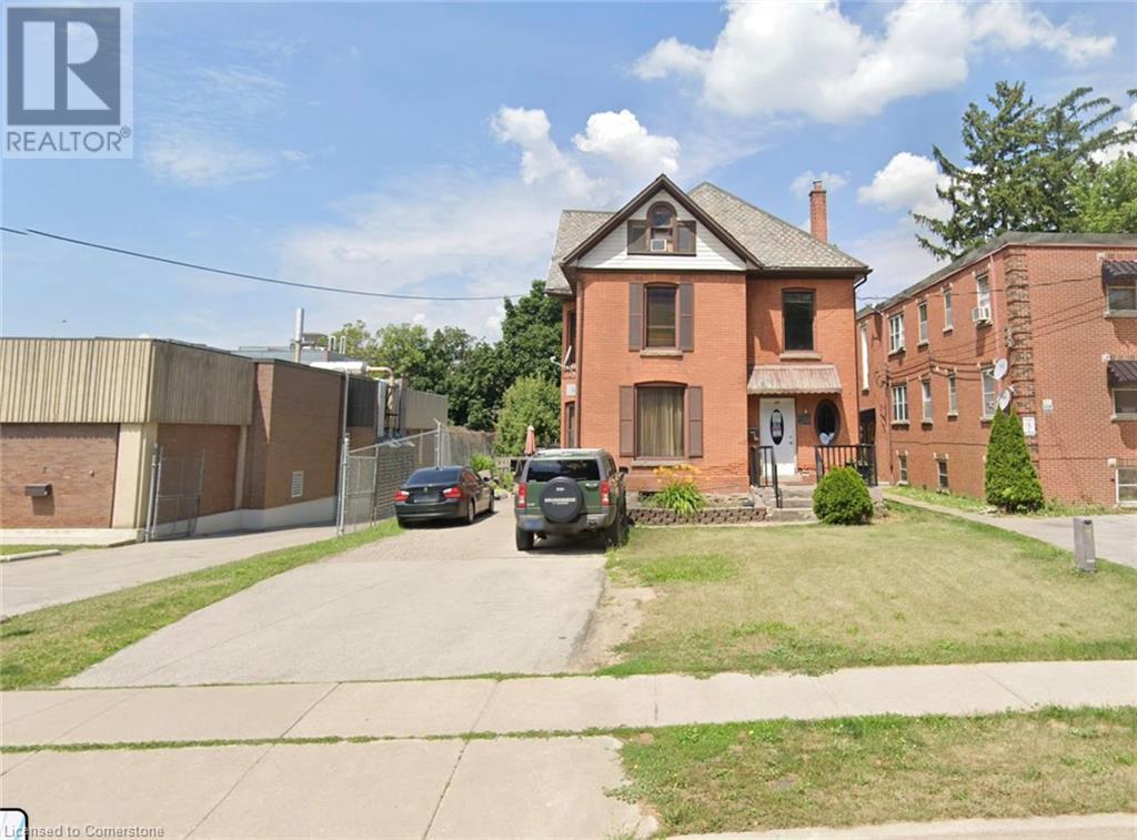 11 Lake Avenue S, Stoney Creek, Ontario  L8G 1X5 - Photo 2 - 40659901