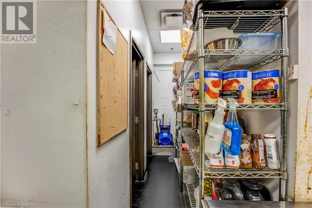 E - 210 Martindale Road, St. Catharines, Ontario  L2R 6P9 - Photo 46 - X9415167
