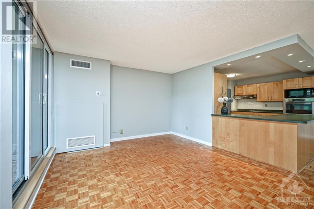 2951 RIVERSIDE DRIVE UNIT#308 Ottawa