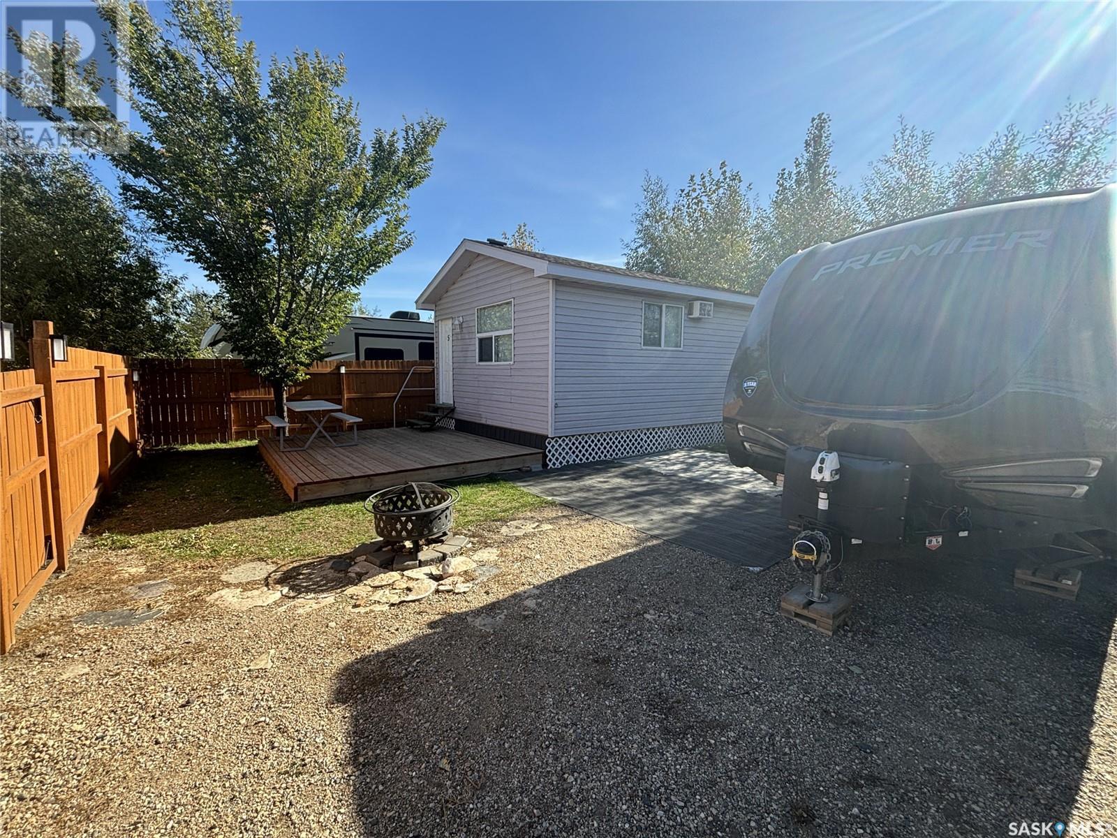 416 Rv Drive, Elbow, Saskatchewan  S0H 1J0 - Photo 13 - SK985607