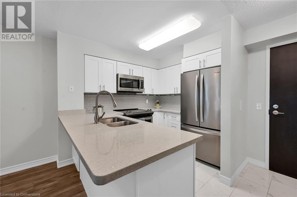 30 Grand Trunk Crescent Unit# 709, Toronto, Ontario  M5J 3A4 - Photo 21 - 40660026