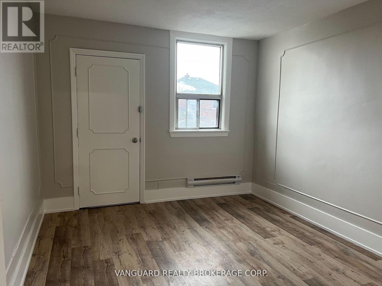 1623A EGLINTON AVENUE, Toronto, Ontario