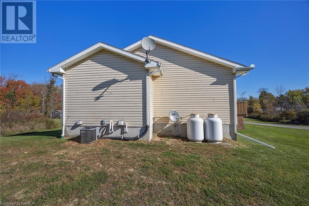 6089 First Lake Road, Verona, Ontario  K0H 2W0 - Photo 42 - 40660702