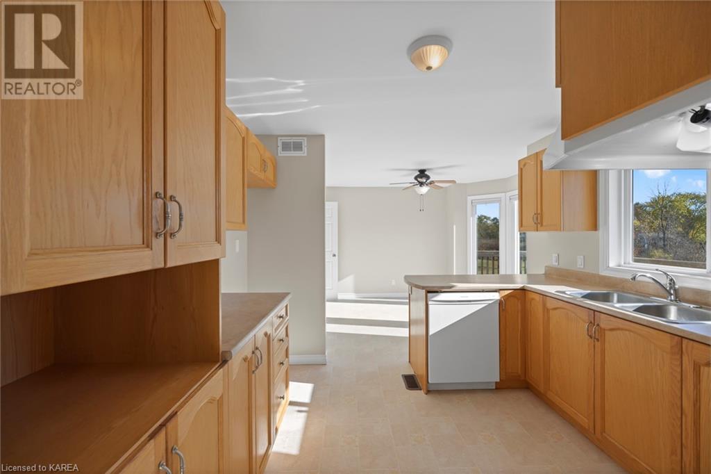 6089 First Lake Road, Verona, Ontario  K0H 2W0 - Photo 15 - 40660702