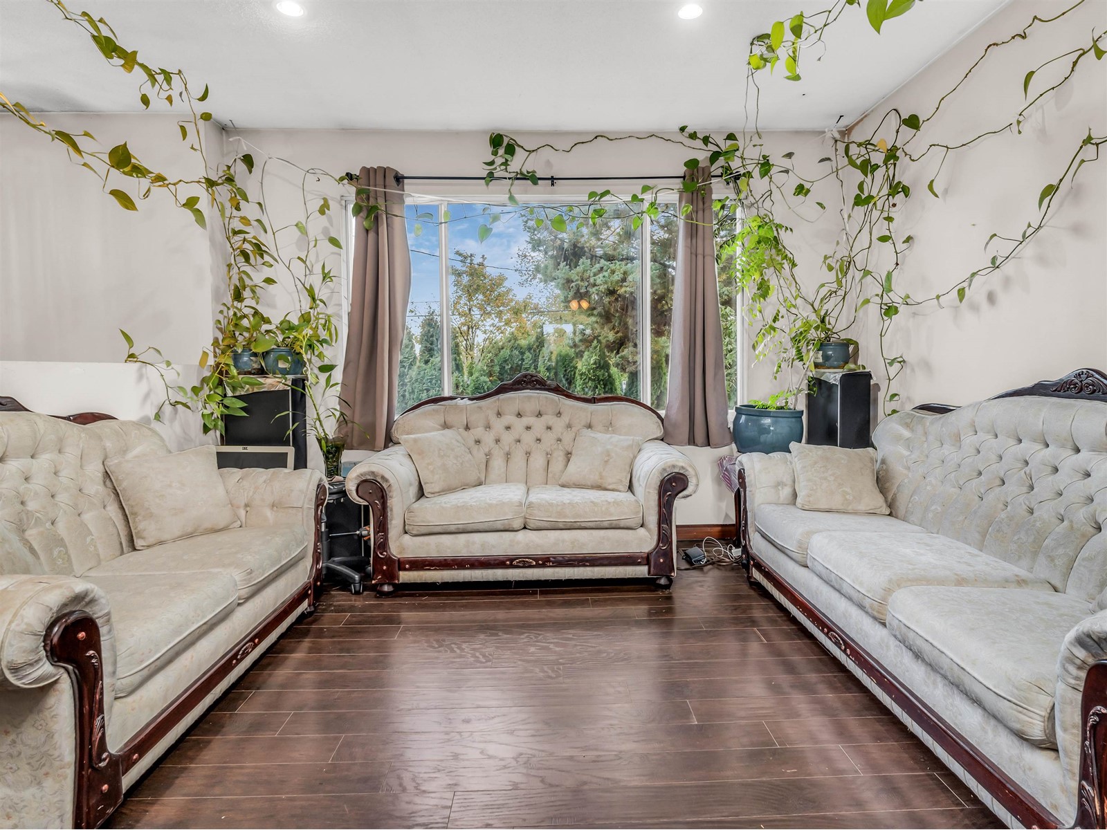 Property at 12665 88 AVENUE image 3