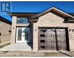 1294 TOURANGEAU, windsor, Ontario