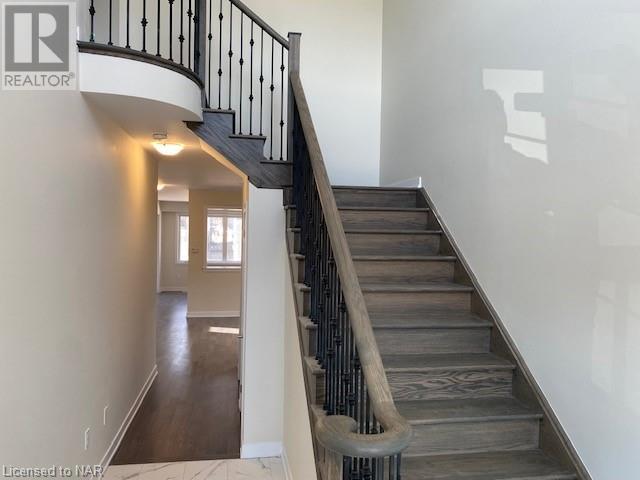 240 Forks RoadWelland (774 - Dain City), Ontario  L3B 0K5 - Photo 3 - X9415127