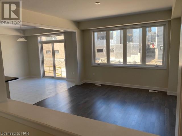 240 Forks RoadWelland (774 - Dain City), Ontario  L3B 0K5 - Photo 5 - X9415127