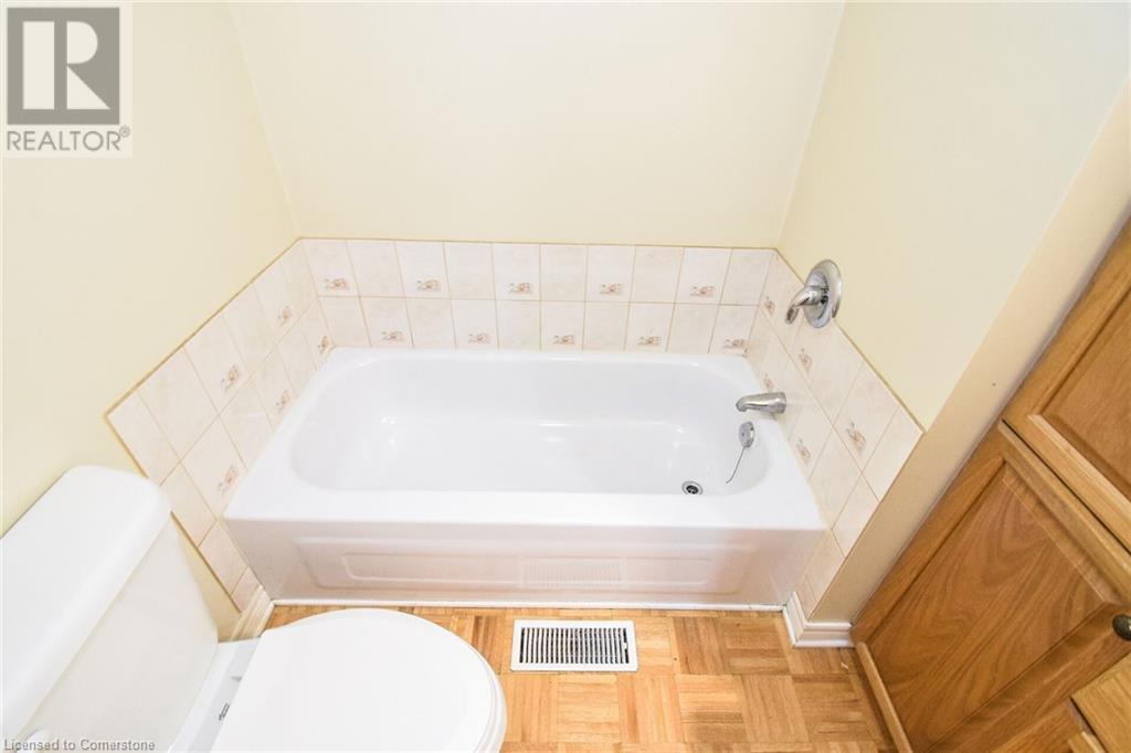 1374 Killaly Street E, Port Colborne, Ontario  L3K 5V3 - Photo 27 - 40660794