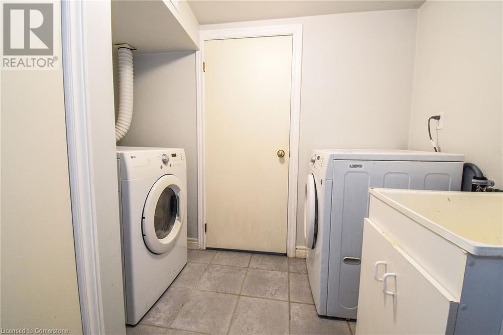 1374 Killaly Street E, Port Colborne, Ontario  L3K 5V3 - Photo 35 - 40660794