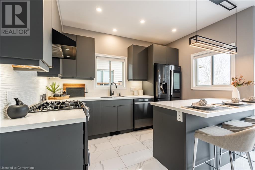 48 Berkshire Drive, St. Catharines, Ontario  L2M 0C2 - Photo 7 - 40660549