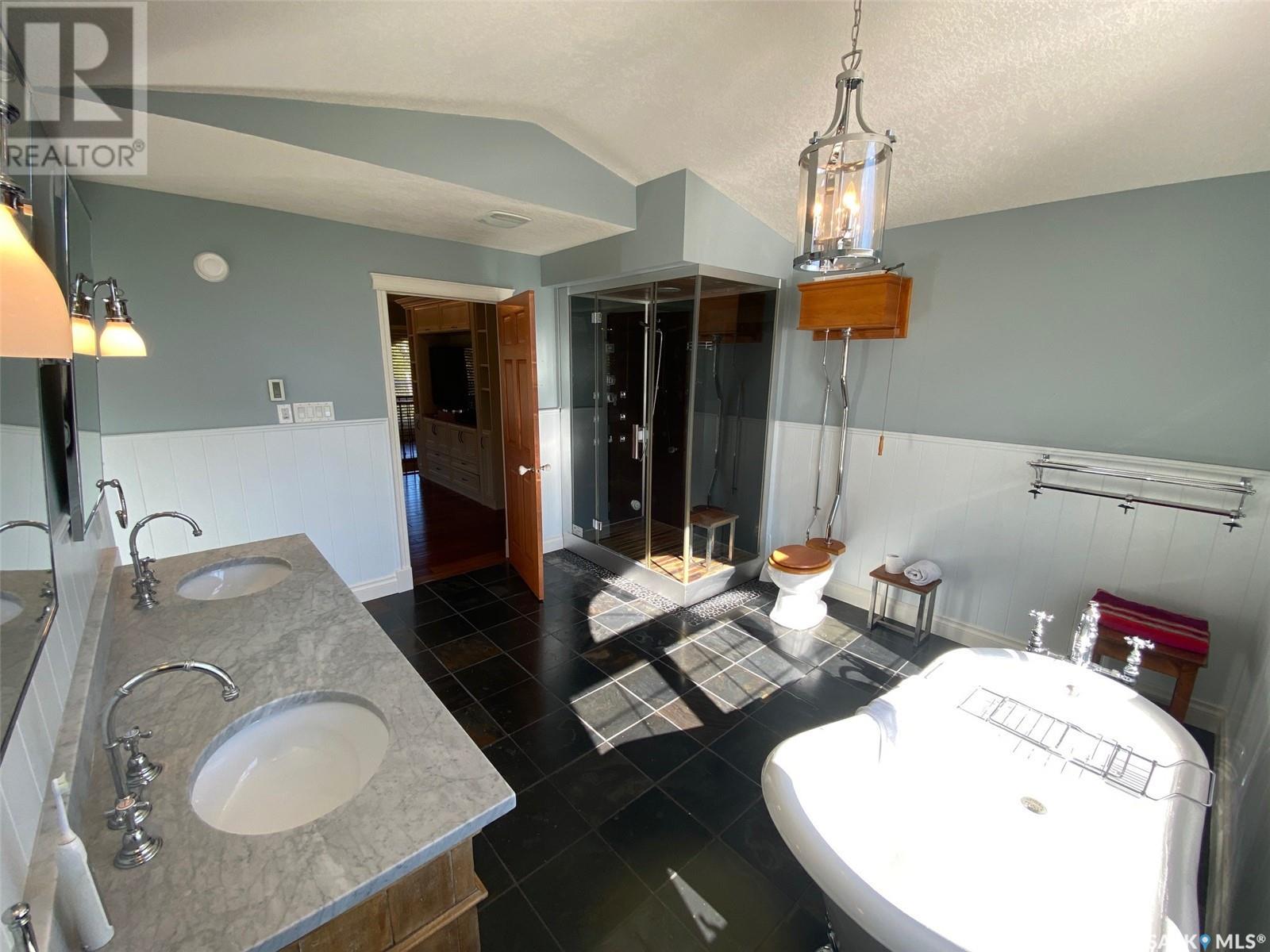 1003 Togo Avenue, Kamsack, Saskatchewan  S0A 1S0 - Photo 32 - SK985709