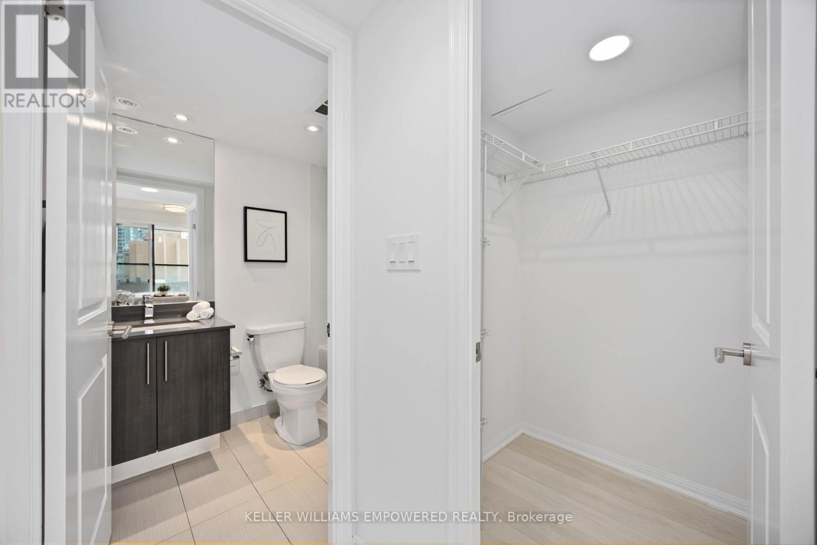 909 - 400 Adelaide Street E, Toronto, Ontario  M5A 4S3 - Photo 12 - C9389575