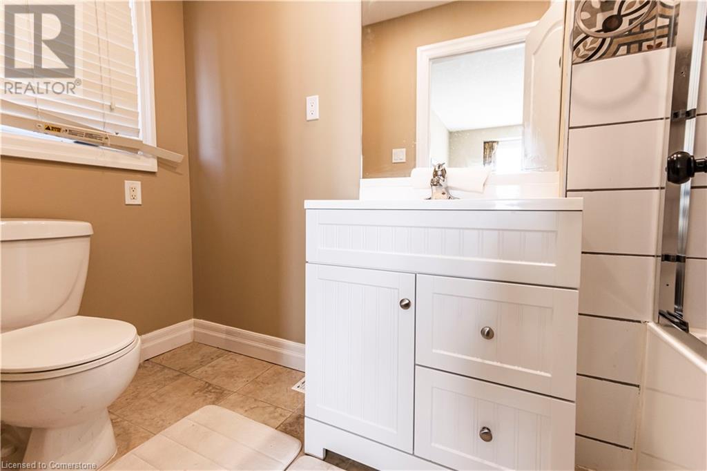 406 Rideau River Street, Waterloo, Ontario  N2V 2Y3 - Photo 18 - 40660296