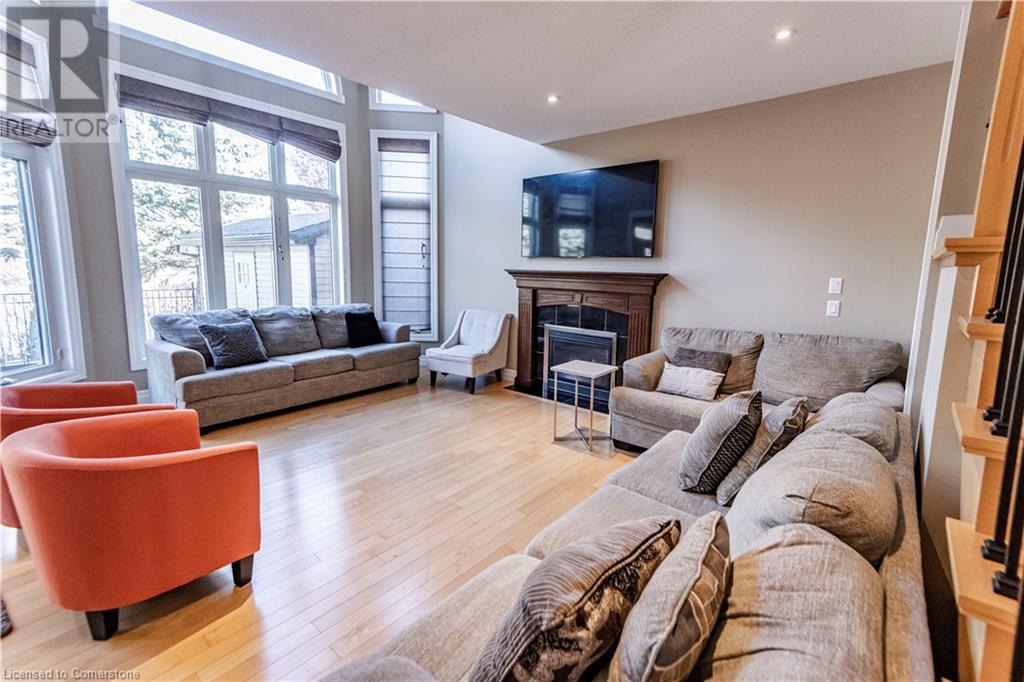 406 Rideau River Street, Waterloo, Ontario  N2V 2Y3 - Photo 9 - 40660296