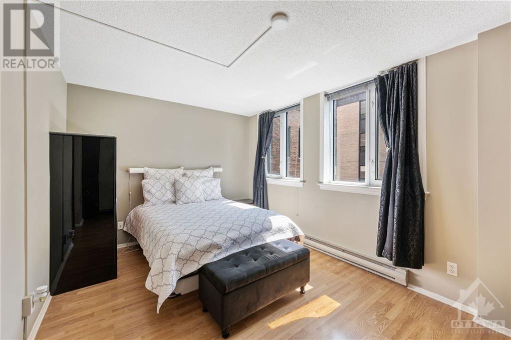 18 NEPEAN STREET UNIT#1003 Ottawa