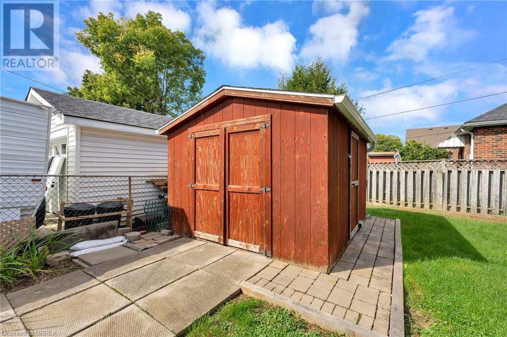 77 Tenth Avenue, Brantford, Ontario N3S 1G5 - Photo 28 - 40658183